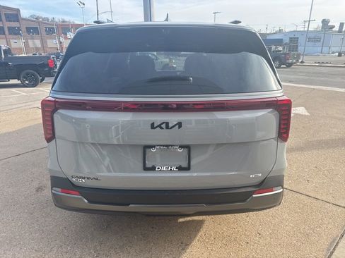 New 2026 Kia Carnival SX Prestige image 6