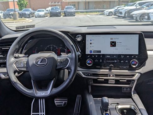 Used 2023 Lexus RX 350 F Sport w/ Accessory Package AWD/4WD image 18