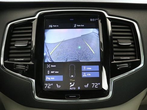 Used 2016 Volvo XC90 T6 Momentum w/ Momentum Plus Package image 5