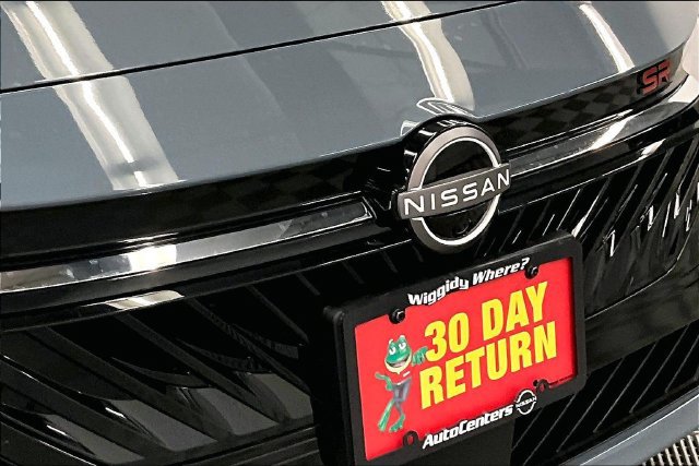 New 2027 Nissan Sentra SR w/ SR Premium Package FWD image 15