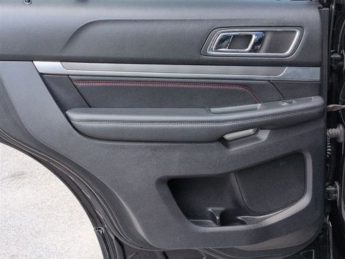 Used 2019 Ford Explorer Sport AWD/4WD image 29