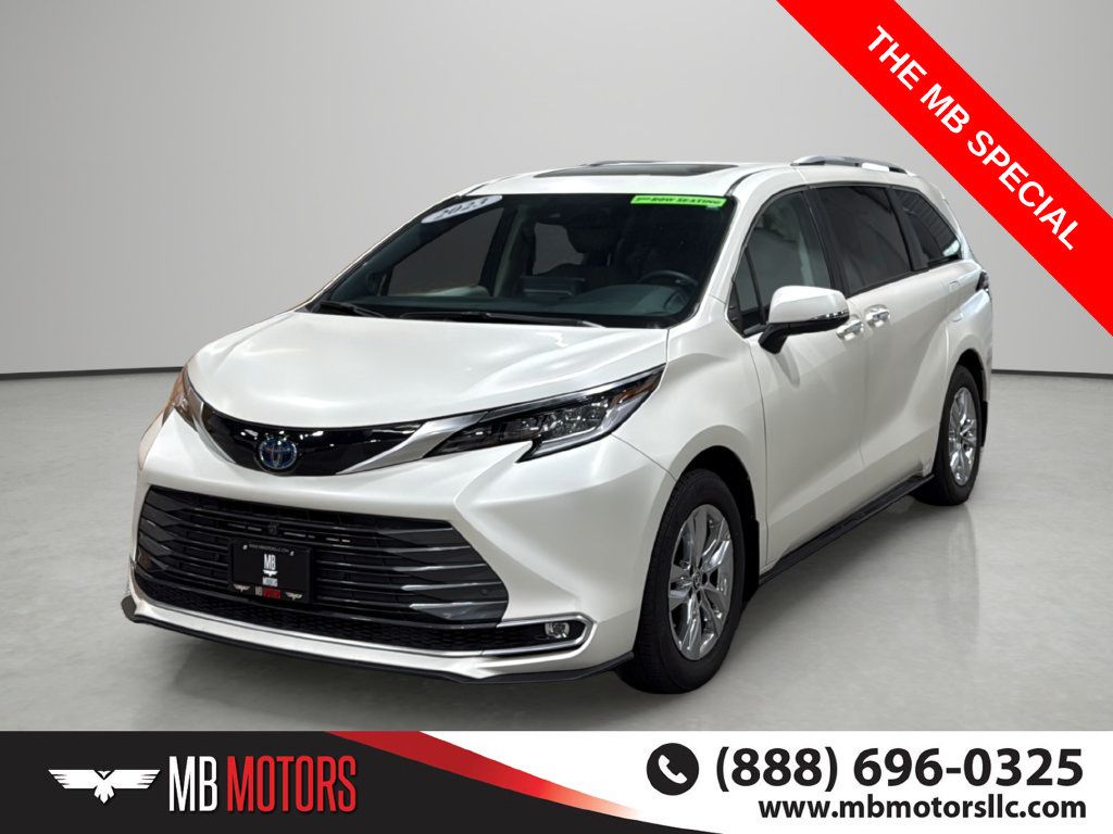 Used 2023 Toyota Sienna Limited AWD/4WD image 1