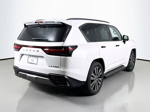 New 2026 Lexus LX 700h Luxury image 5