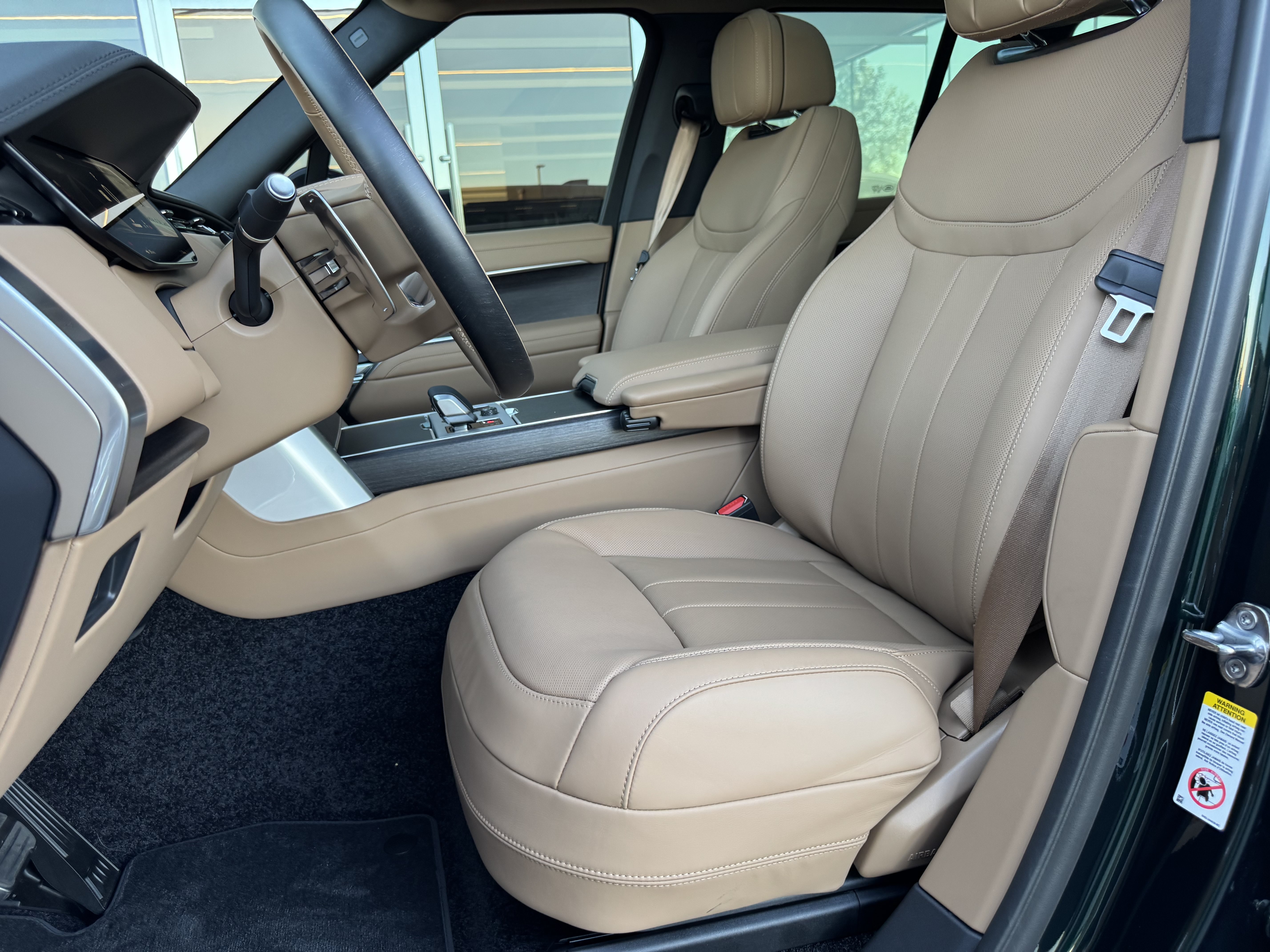 New 2027 Land Rover Range Rover SE AWD/4WD image 14