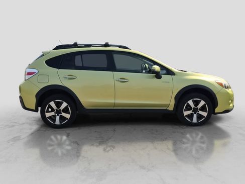 Used 2014 Subaru Crosstrek Touring AWD/4WD image 9