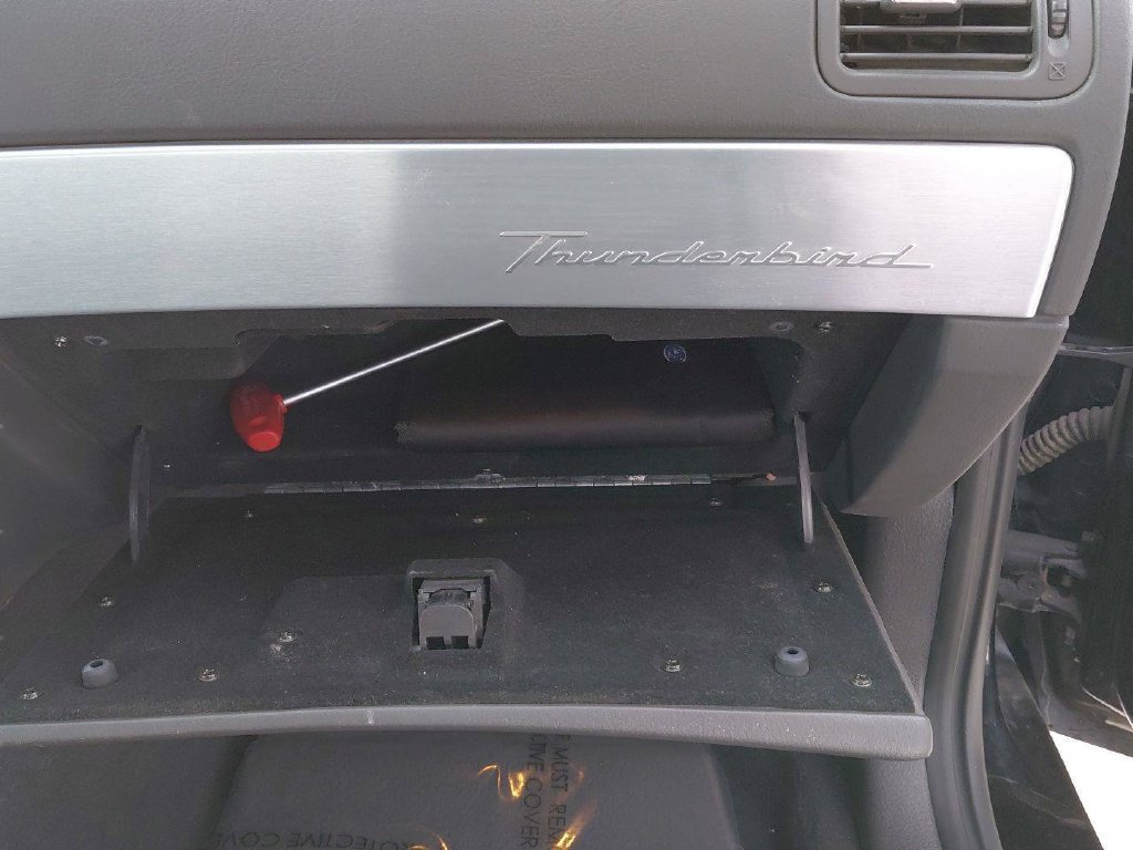 Used 2002 Ford Thunderbird RWD image 14
