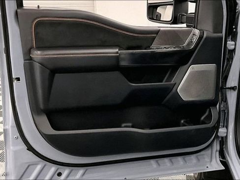 Used 2024 Ford F350 Platinum w/ FX4 Off-Road Package image 20