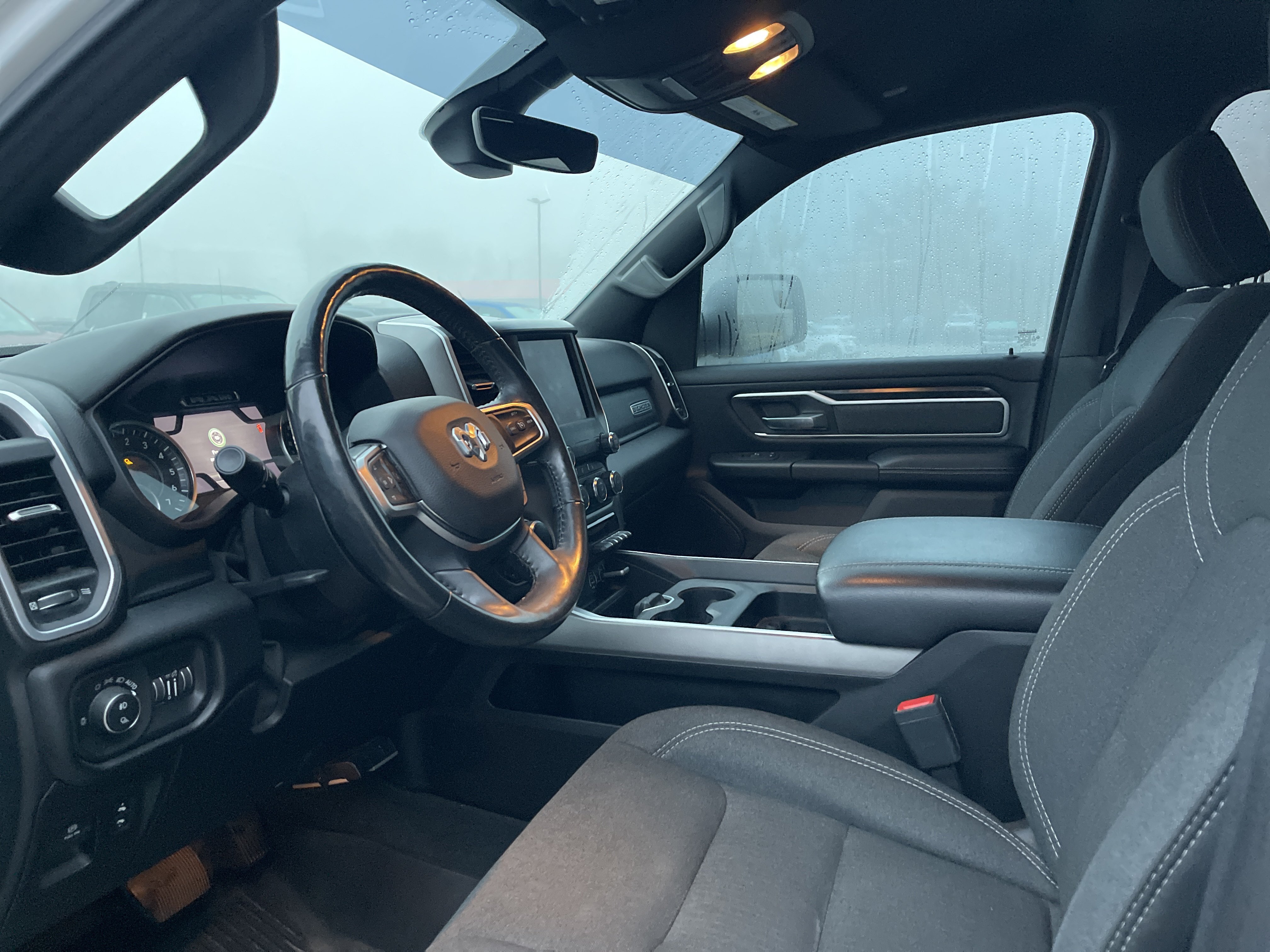 Used 2019 RAM 1500 Big Horn AWD/4WD image 10