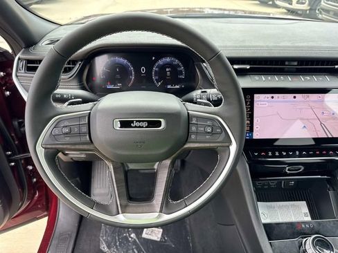 New 2026 Jeep Grand Cherokee L 2WD image 22