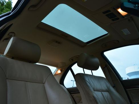 Used 1999 BMW 540i Sedan RWD image 23