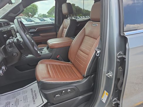 Used 2026 GMC Sierra 1500 Denali Ultimate AWD/4WD image 22