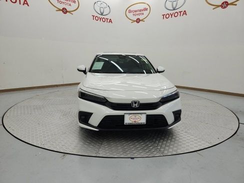 Used 2024 Honda Civic Touring image 4