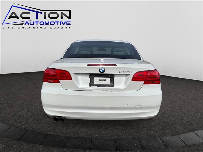 Used 2012 BMW 328i Convertible RWD image 7