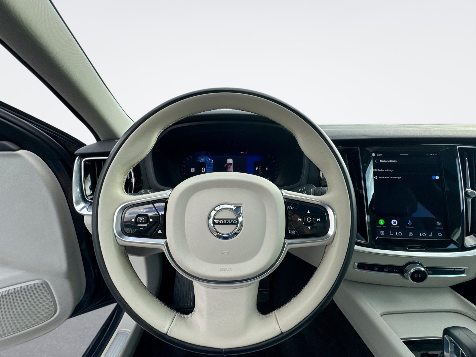 Used 2024 Volvo S60 B5 Core FWD image 16