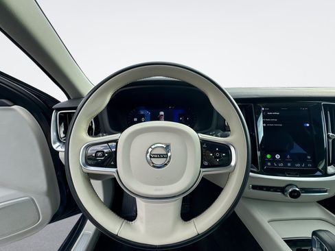 Used 2024 Volvo S60 B5 Core FWD image 16