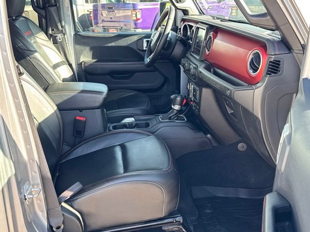 Used 2018 Jeep Wrangler Unlimited Rubicon AWD/4WD image 14