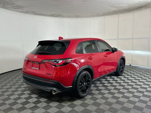 Used 2026 Honda HR-V Sport image 3