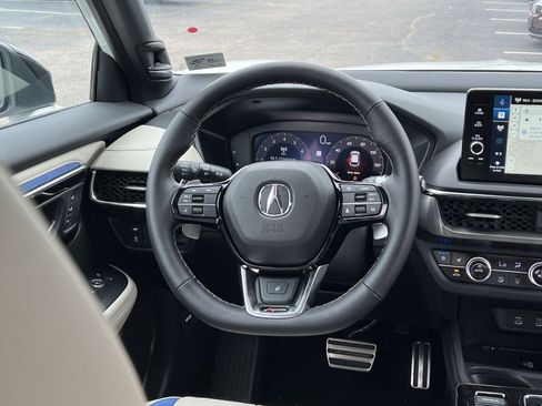 New 2025 Acura ADX A-Spec image 12