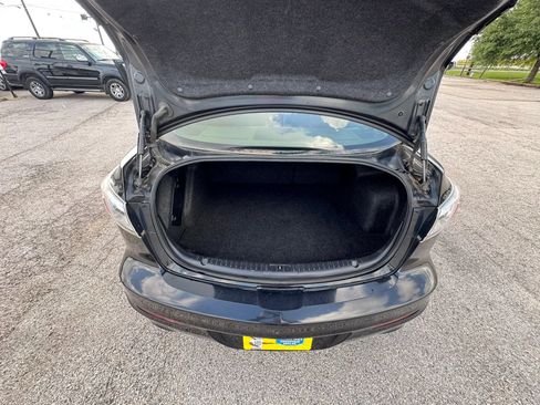 Used 2011 MAZDA MAZDA3 s Grand Touring FWD image 23