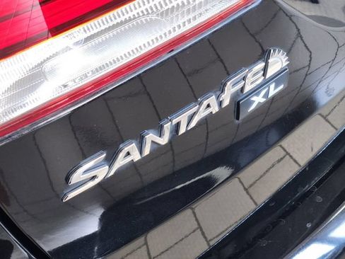 Used 2019 Hyundai Santa Fe XL SE w/ SE Premium Package 02 FWD image 10