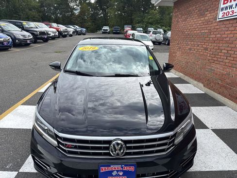 Used 2019 Volkswagen Passat 2.0T SE R-Line image 7