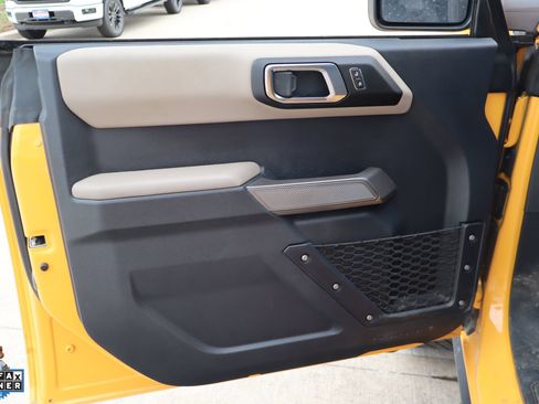 Used 2022 Ford Bronco Wildtrak AWD/4WD image 12