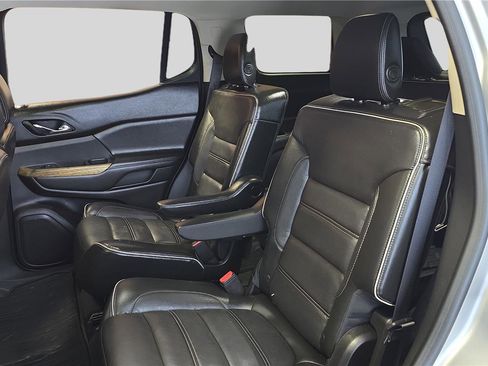 Used 2017 GMC Acadia Denali w/ Technology Package image 15