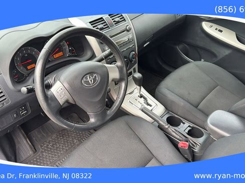 Used 2010 Toyota Corolla S FWD image 12