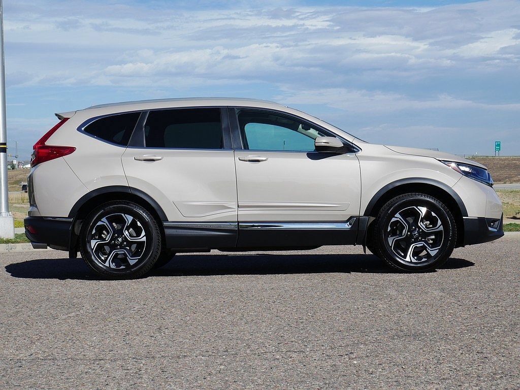 Used 2019 Honda CR-V Touring image 6