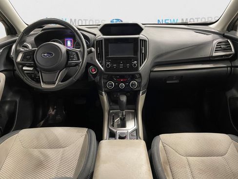 Used 2020 Subaru Forester Premium AWD/4WD image 10