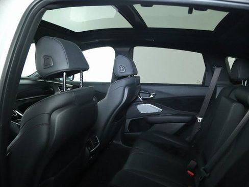 Used 2022 Acura RDX AWD image 16