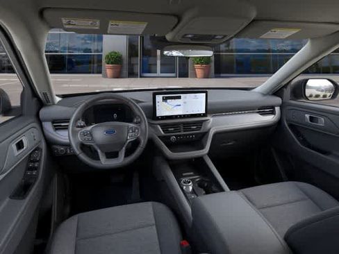 New 2025 Ford Explorer Active AWD/4WD image 9