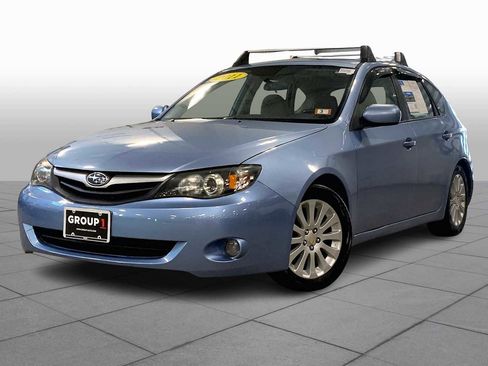 Used 2011 Subaru Impreza 2.5i Premium w/ PWR Moonroof Value Pkg image 2