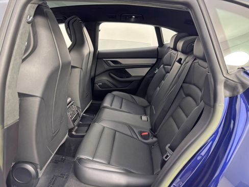 Used 2023 Porsche Taycan GTS image 43