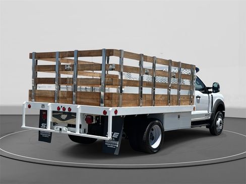 New 2024 Ford F450 XL w/ XL Chrome Package image 5