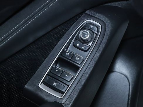 Certified 2023 Subaru Ascent Limited w/ Technology Package image 18