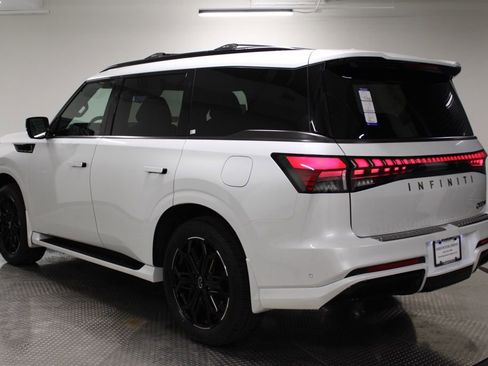 Certified 2026 INFINITI QX80 4WD w/ Sport Exterior Package image 3