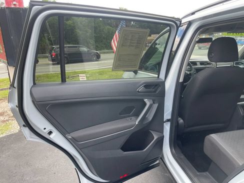 Used 2018 Volkswagen Tiguan S FWD image 6
