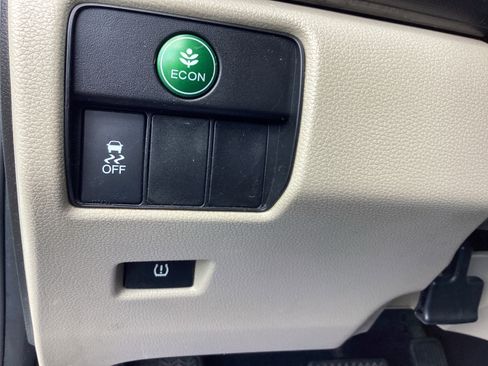 Used 2014 Honda Accord LX image 18