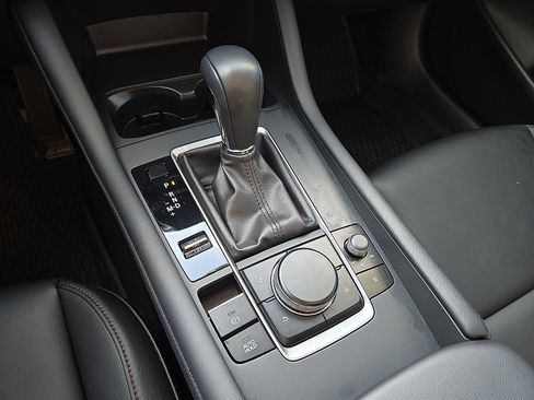 New 2026 MAZDA MAZDA3 2.5 S Sedan w/ Preferred Pkg FWD image 28