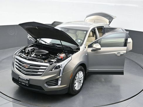 Used 2019 Cadillac XT5 AWD image 51