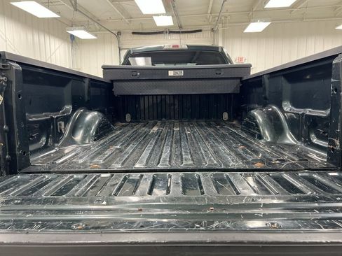 Used 2013 Ford F150 XLT w/ Mid Equipment Group RWD image 21