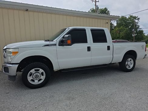 Used 2016 Ford F250 XLT AWD/4WD image 10