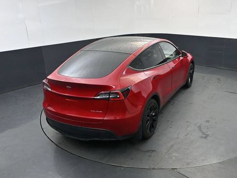 Used 2021 Tesla Model Y Long Range AWD/4WD image 30