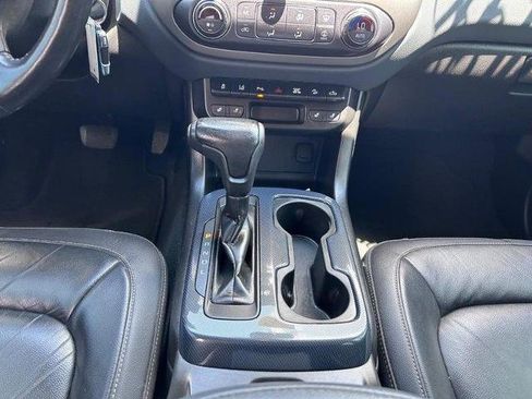 Used 2021 Chevrolet Colorado Z71 w/ Safety Package image 16