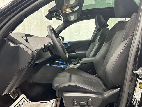 Used 2025 BMW X3 xDrive30i w/ M Sport Package image 14