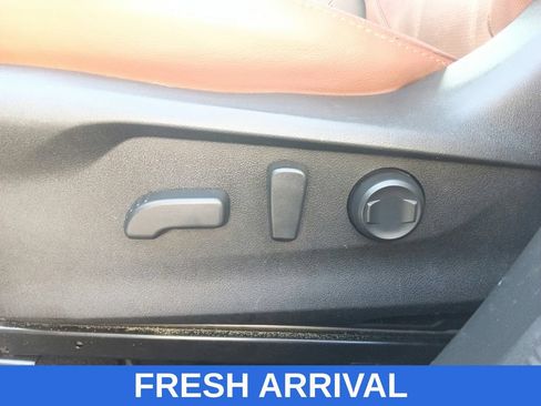 Used 2020 Subaru Forester Touring AWD/4WD image 19