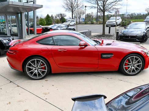 Used 2016 Mercedes-Benz AMG GT S image 4