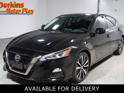 Used 2022 Nissan Altima 2.5 SR