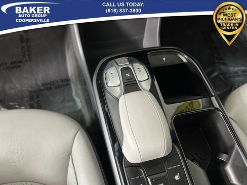 Used 2021 Hyundai Ioniq Limited image 17